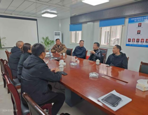 市城投公司副總經(jīng)理郭智勇一行深入后河吉安里商業(yè)中心項目調(diào)研